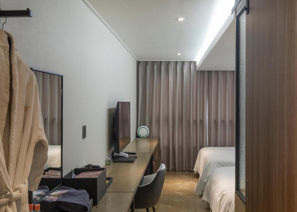 Hotel Wolmido Incheon Exterior foto